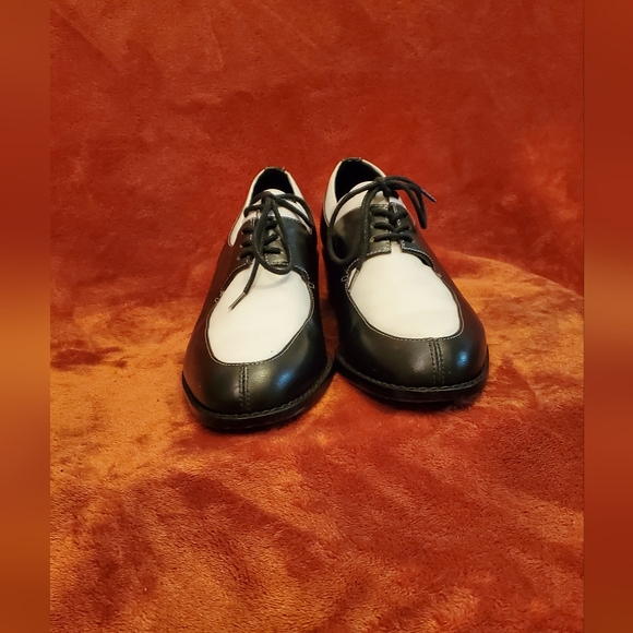FRANCO SARTO VINTAGE BLACK AND WHITE LEATHER OXFORDS/SHOES - Picture 2 of 6